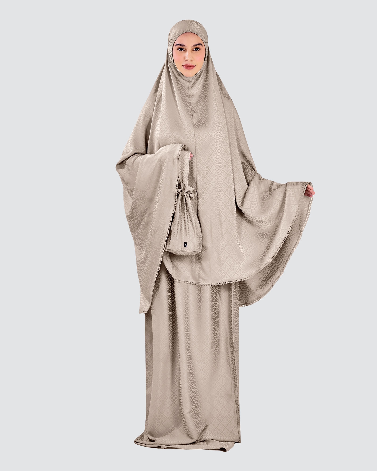 AAFIYAH TELEKUNG - CHESTNUT