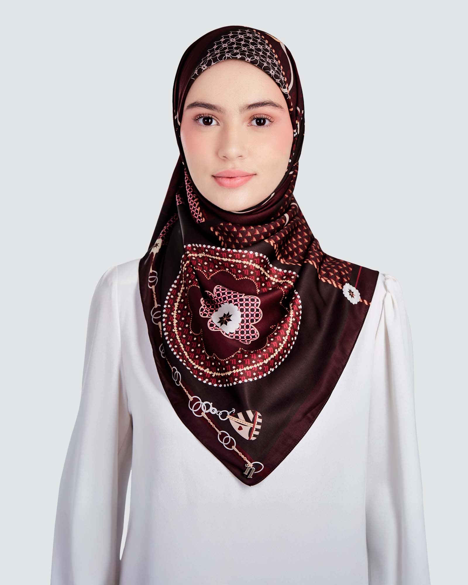 BLUE CRUISE SQUARE - ANCHOR RED