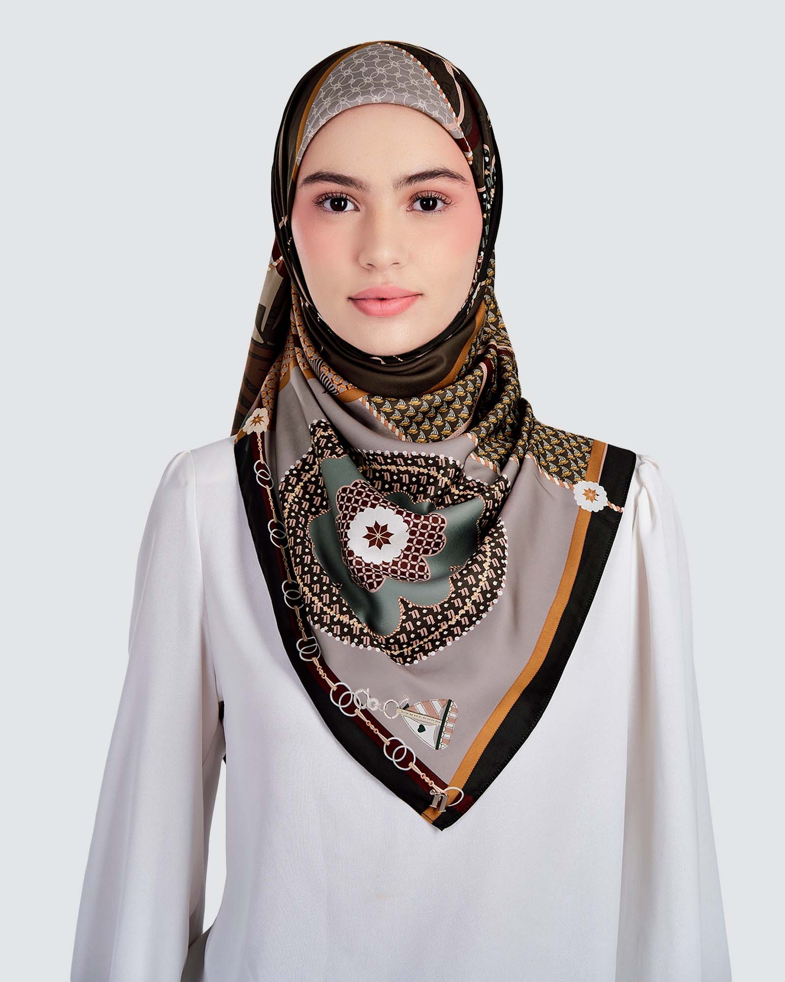 BLUE CRUISE SQUARE - DRIFTWOOD