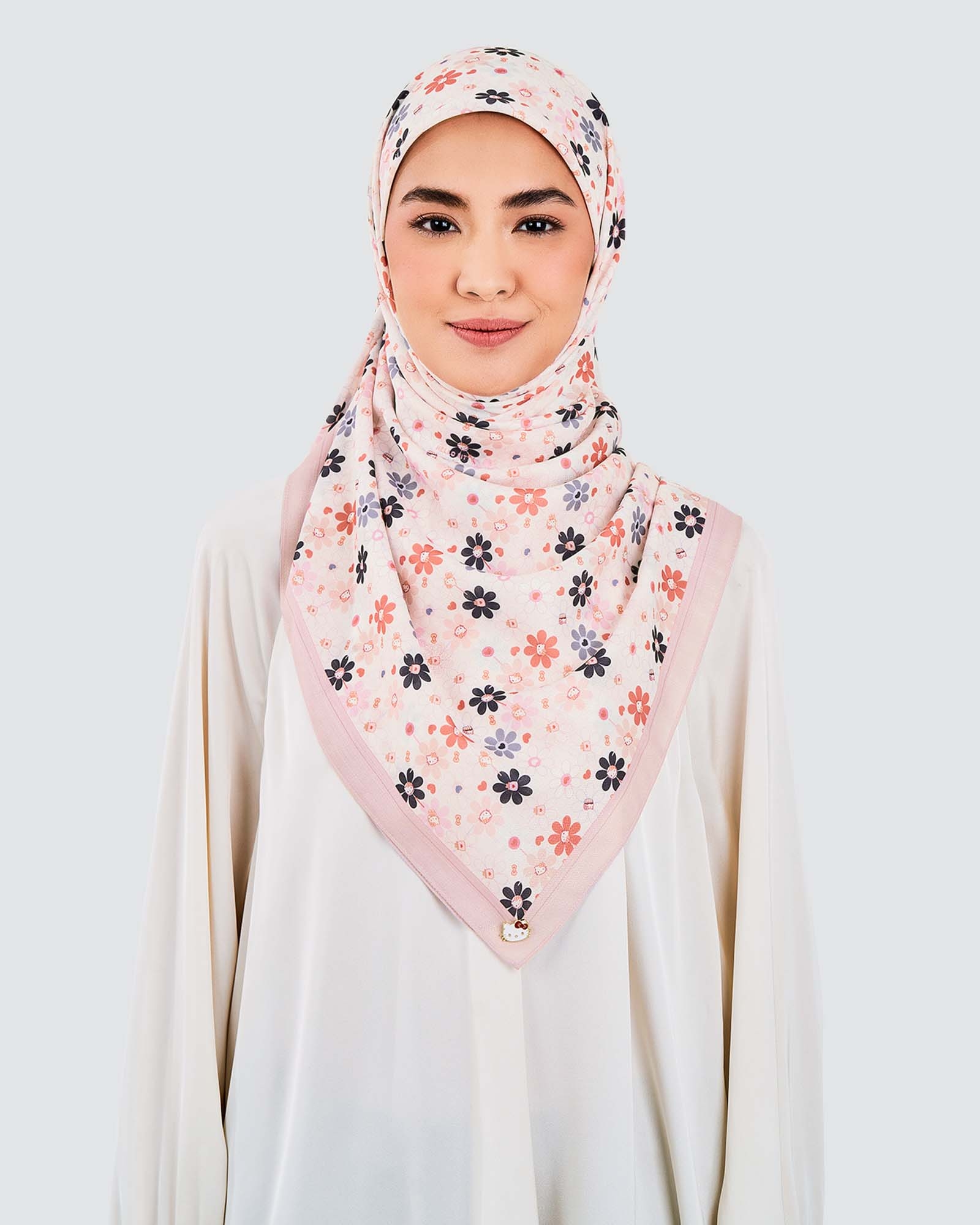 HELLO KITTY X NAELOFAR SQUARE - SPRINKLES