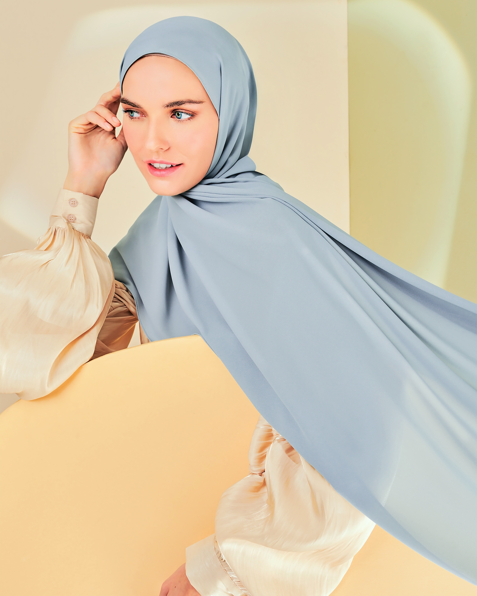 LONG CHIFFON SHAWL - POOL