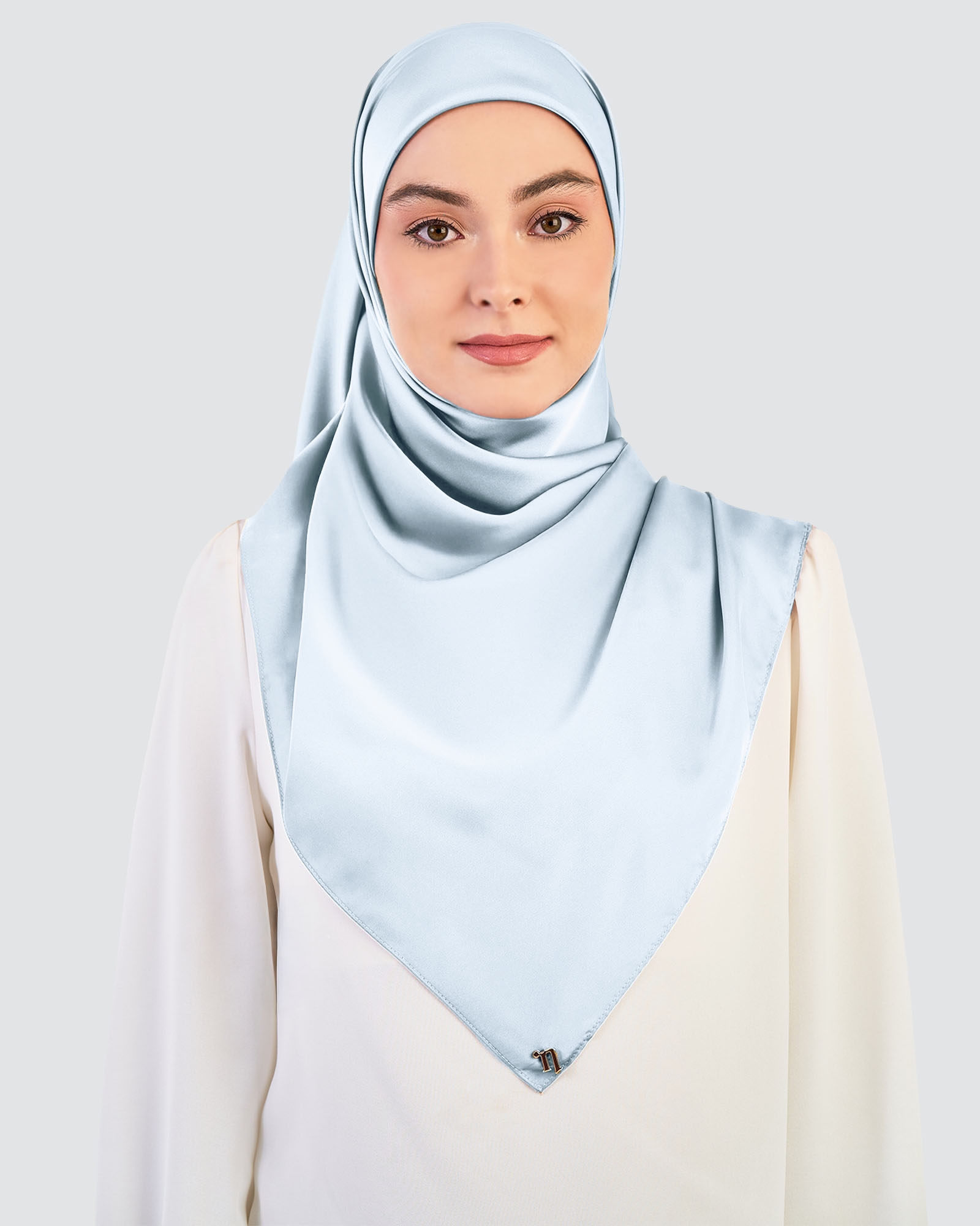 LUNA SATIN SQUARE - ICE WATER