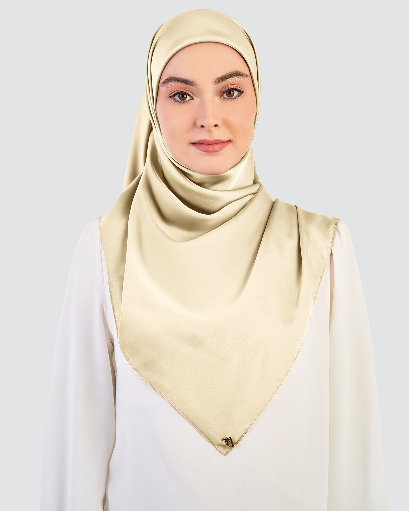 LUNA SATIN SQUARE - SAHARA