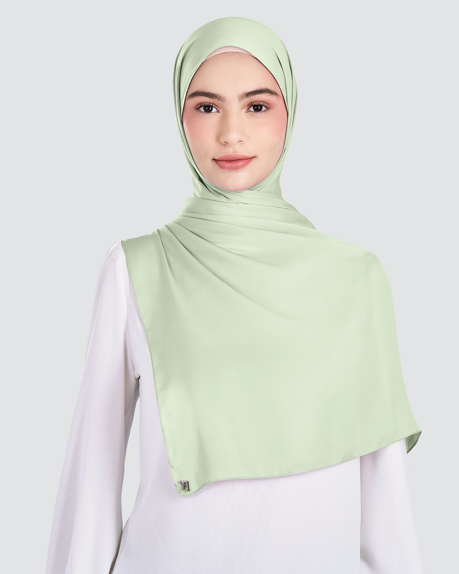 MARISA MATTE SATIN SHAWL - PEPPERMINT