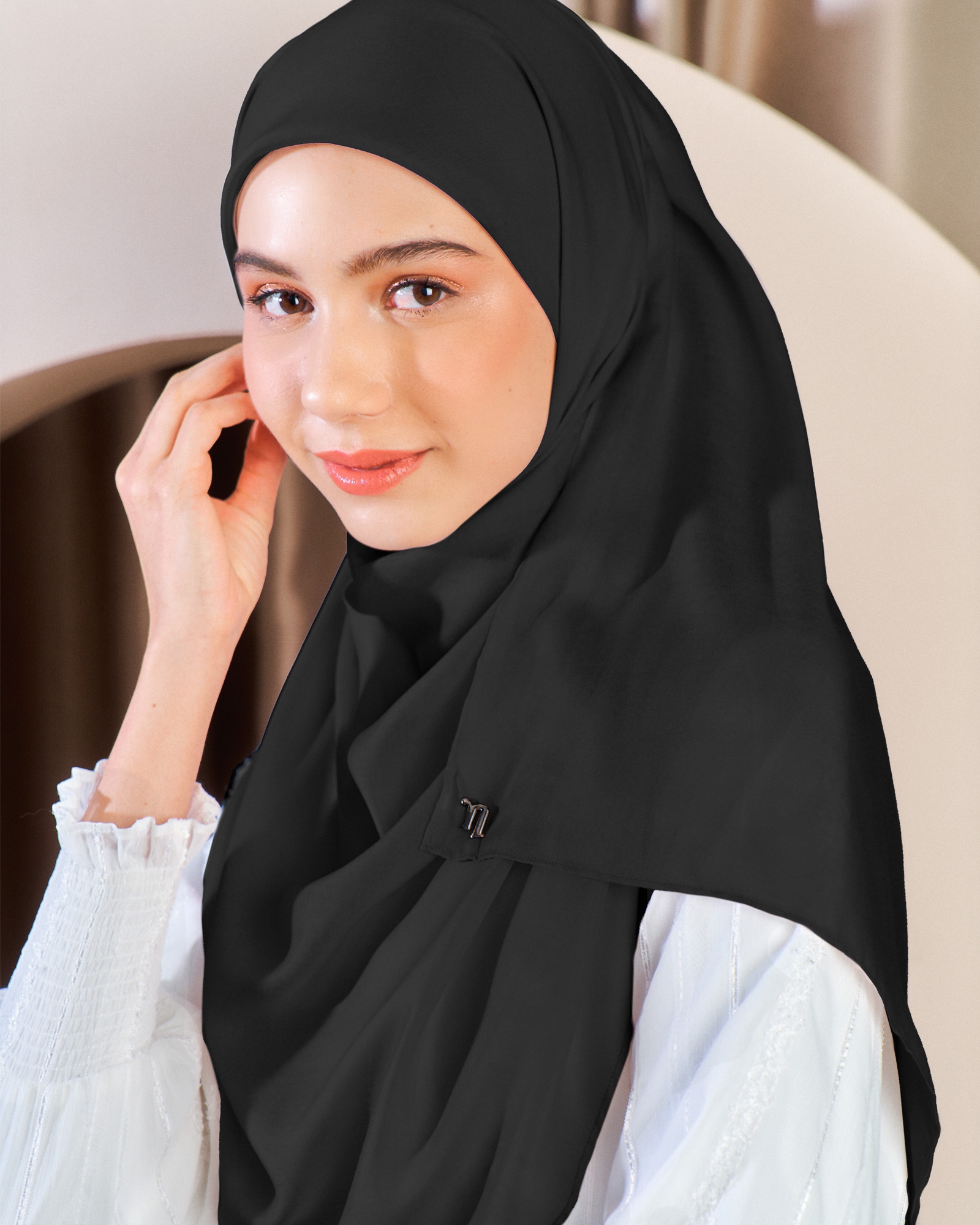 NITA BAWAL SHAWL - METEORITE