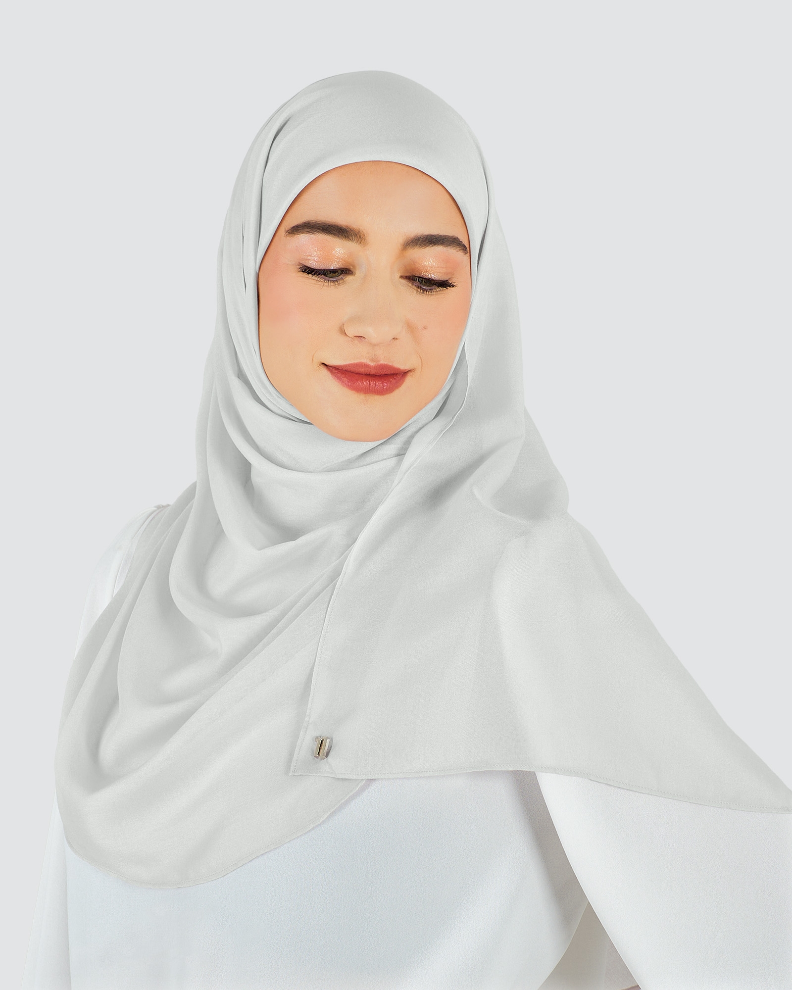 NITA BAWAL SHAWL - SILVER