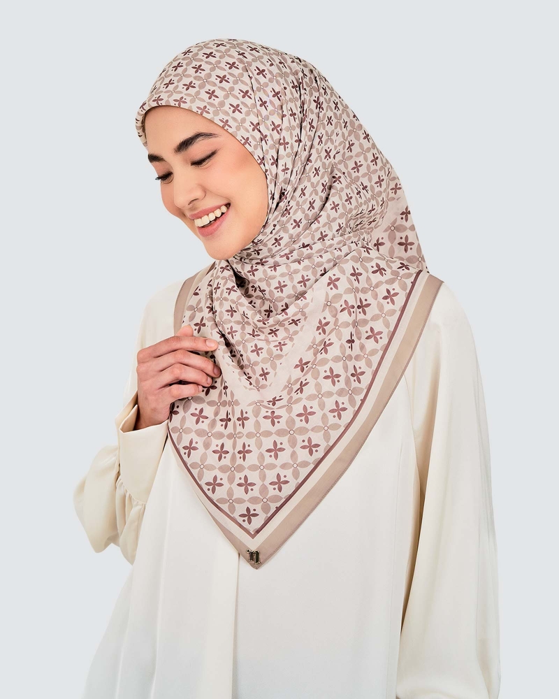 Image of ECHO GEOMETRIC COTTON VOILE SQUARE - LATTE