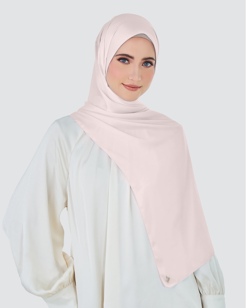 EILA SATIN SHAWL - ROSEWATER