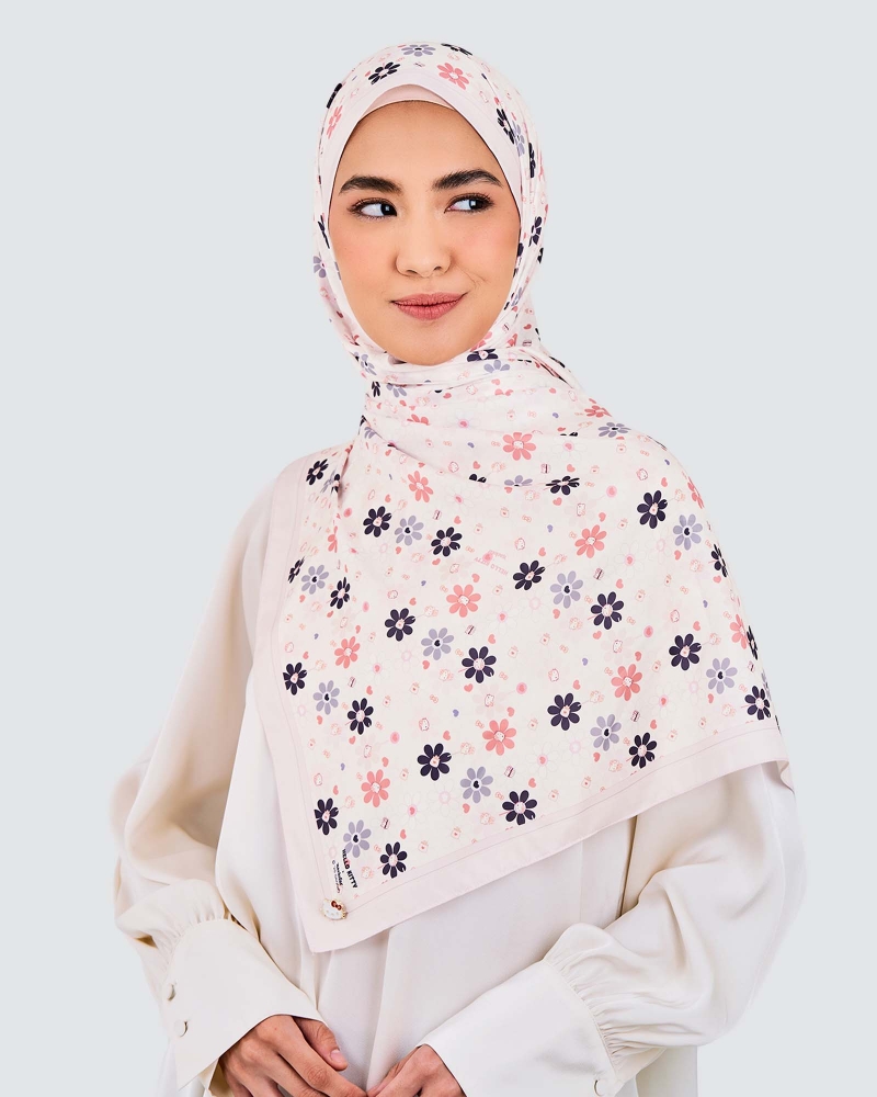 HELLO KITTY X NAELOFAR SHAWL - SPRINKLES