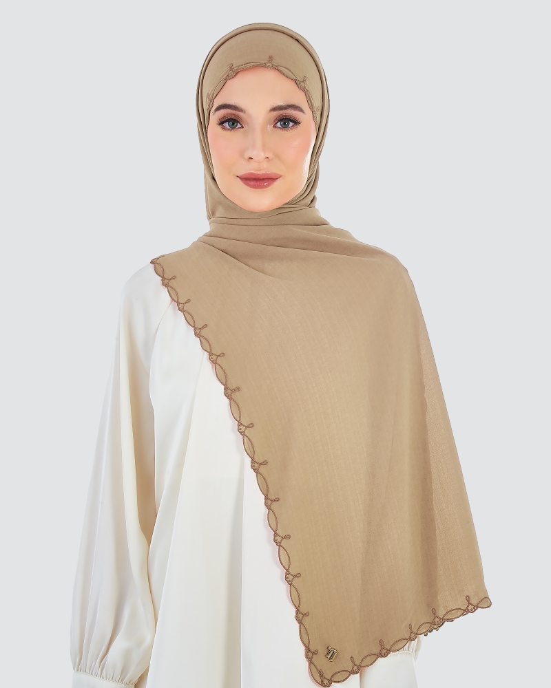 Image of SERI EMBROIDERED SHAWL - BROWN SUGAR