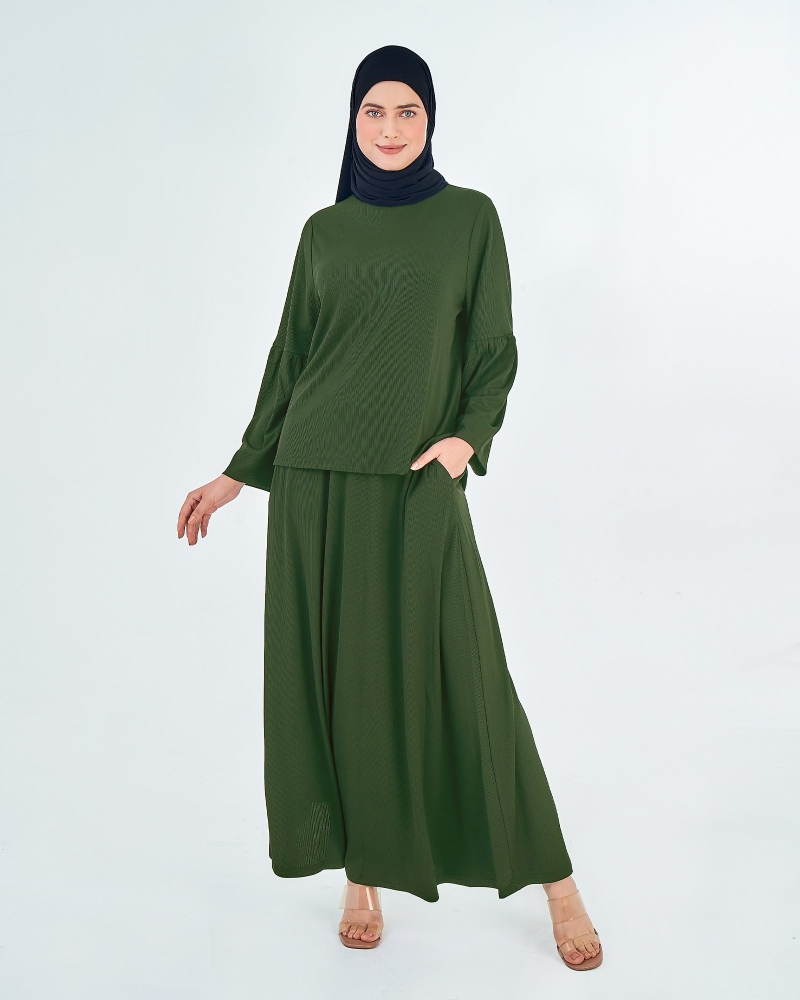 Image of X-PRESS WANDERLUST CO-ORDS - FOREST