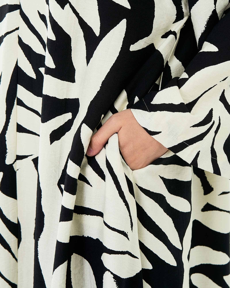 Image of VERA PRINTED KAFTAN - SHADOW